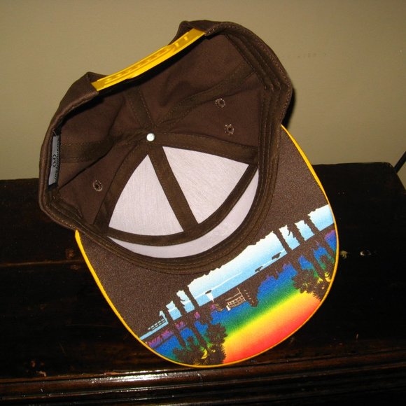 🌈 San Diego Padres Gay Pride Baseball Cap - Picture 5 of 6